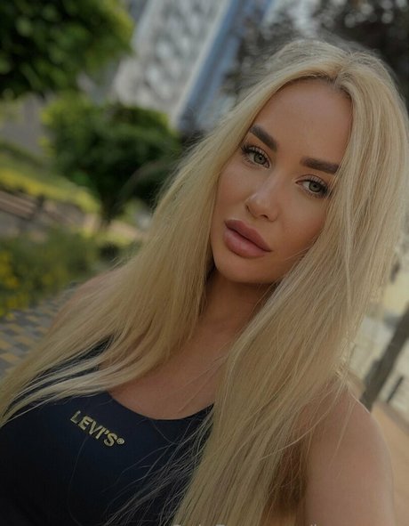 love vera sex model pic