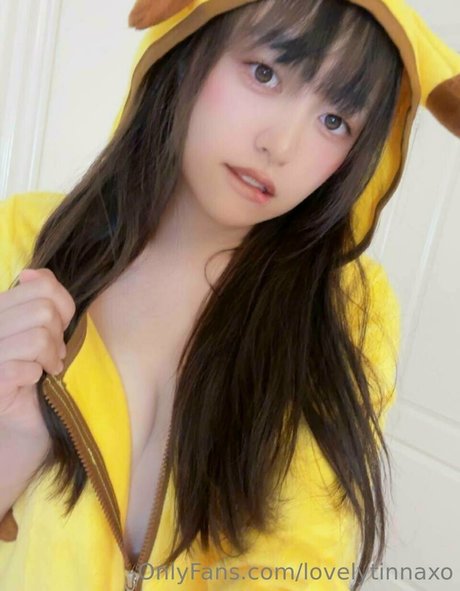 pointy tits onlyfans pornos picture