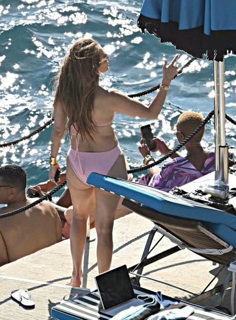 cuckold feet onlyfans xxx picture