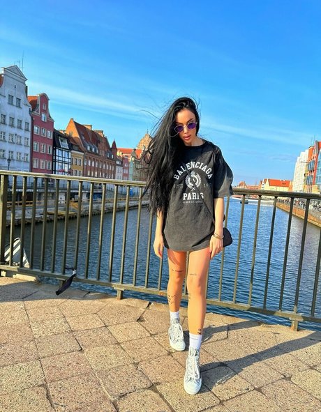 slut milf onlyfans hot nude photo