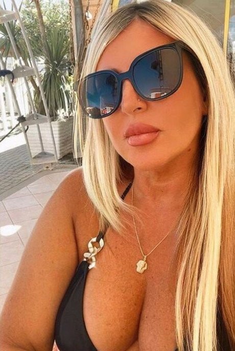 mirror onlyfans xxx archive