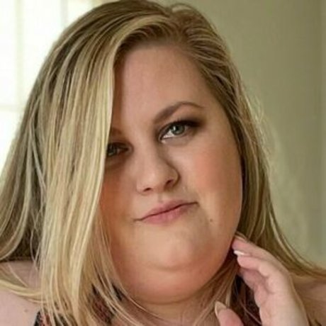 feedeebrooke best actress photo