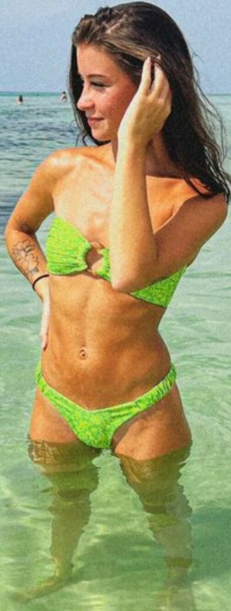 Bitty 01 pornographic actress gallery