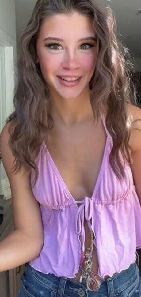 Bitty 01 top star archive