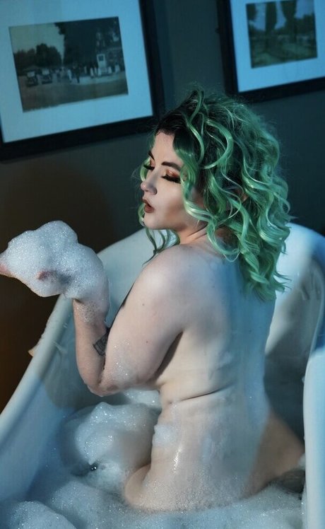 Smmi Dm beautiful actress pic