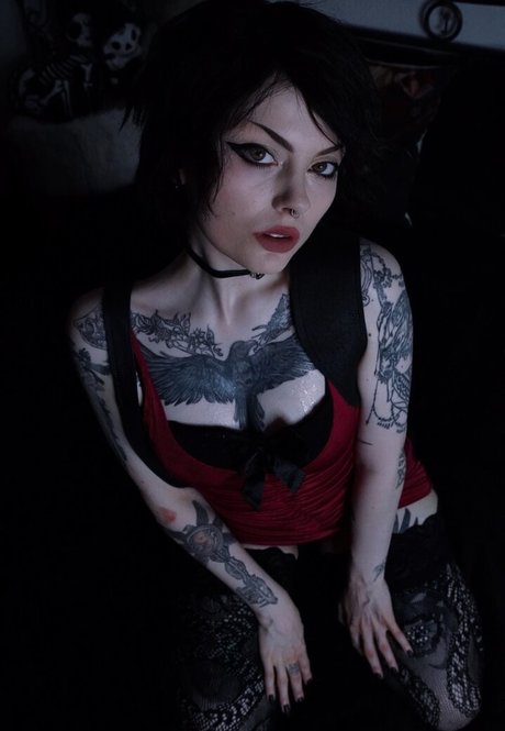 Faerie Blossom pornstar sex pic