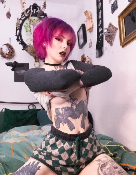 teacher milf onlyfans nude image