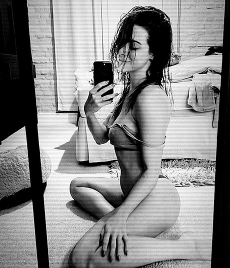 Maddu Magalhaes beautiful actress img