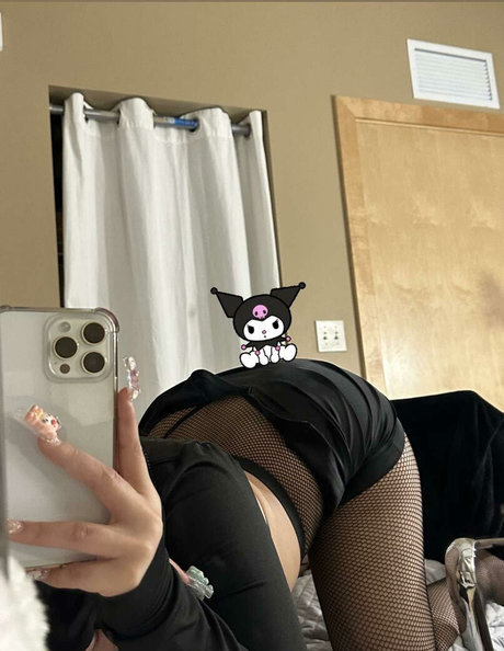 shemale gangbang onlyfans free xxx pictures