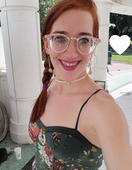 natural redhead onlyfans top archive