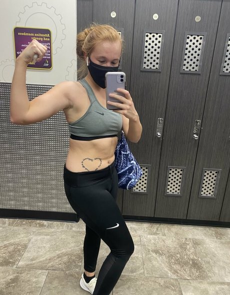 blonde hairy pussy onlyfans pretty image