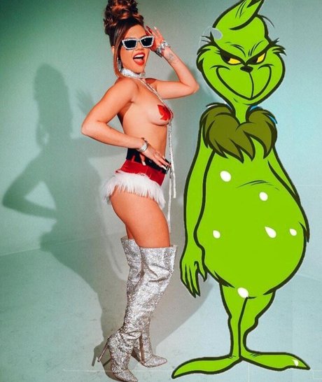 Chanel West Coast top actress picture