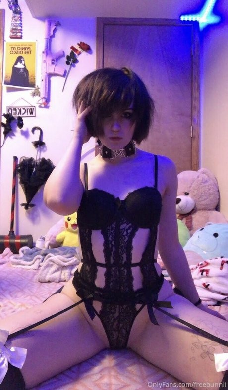 freebunnii star sex image