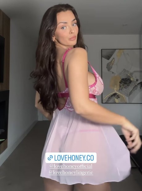 black lesbian onlyfans sexy nude pics