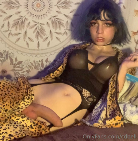 cdbell adult model pic