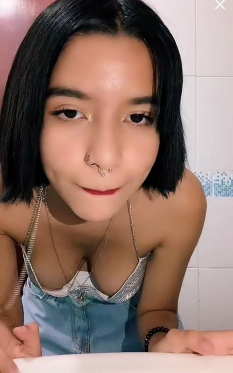 Aylin go4 star adult photo