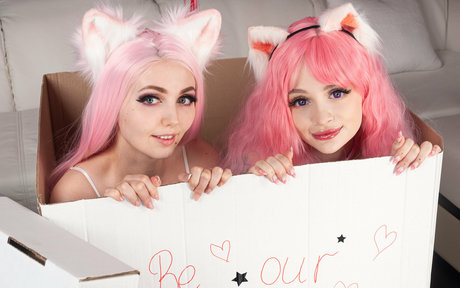 leahmeow model hot picture