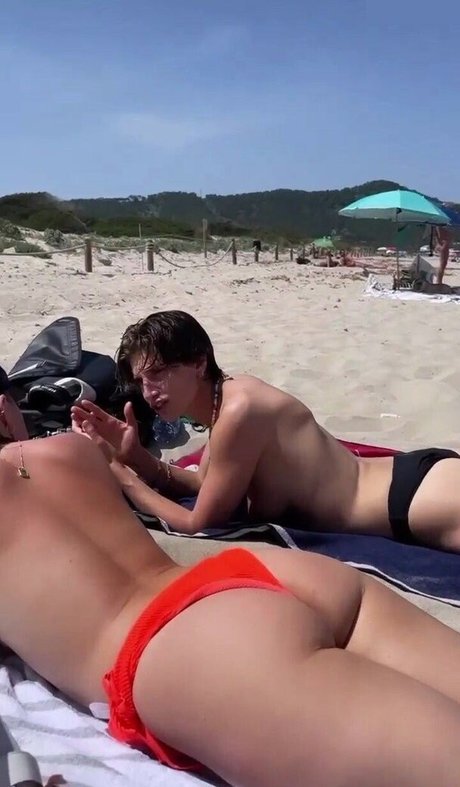 shemale blowjob onlyfans hot naked photo