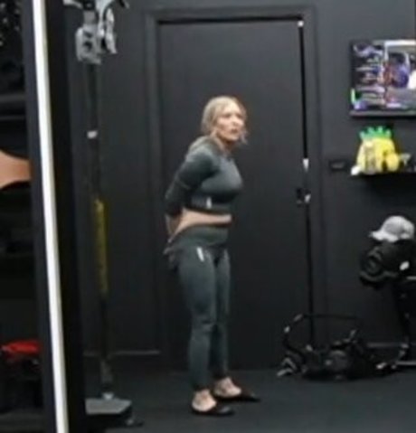 Nalopia sex model pic