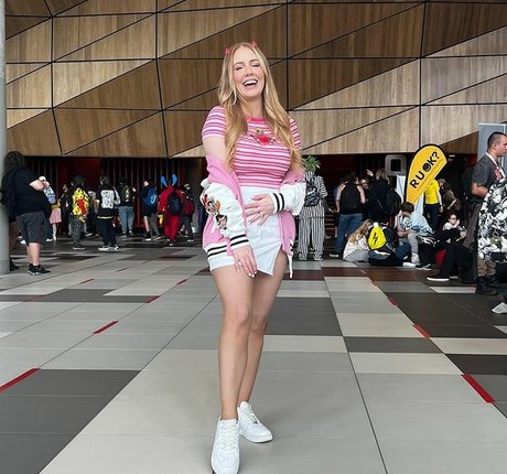 Nalopia free pornstar pics