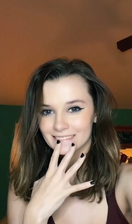 ass spread onlyfans beautiful xxx img