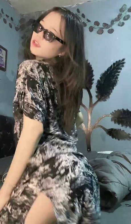 Deraanjela star perfect pic