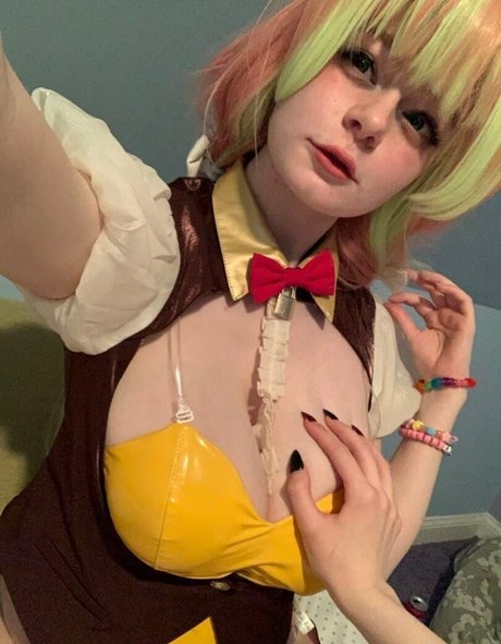 Realfrogg model high quality pics