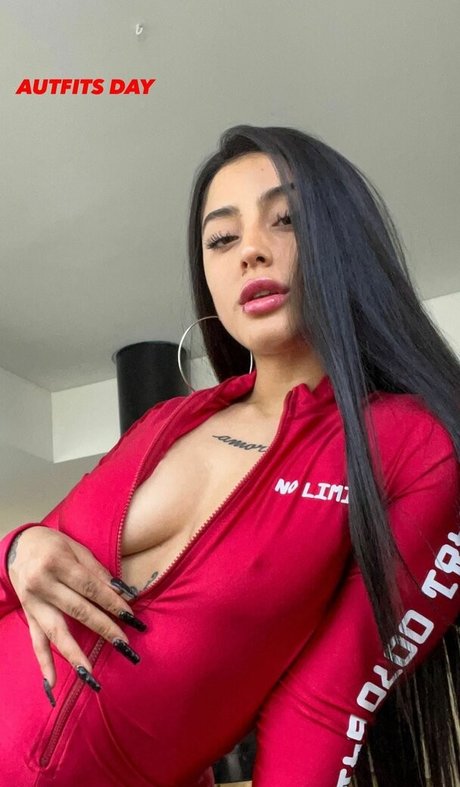 Belenegri naked star image