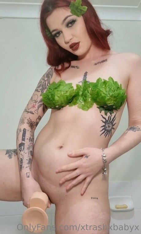 xtrashxbabyx erotic model gallery