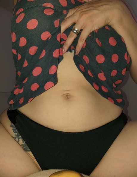 female popular onlyfans hot nude img