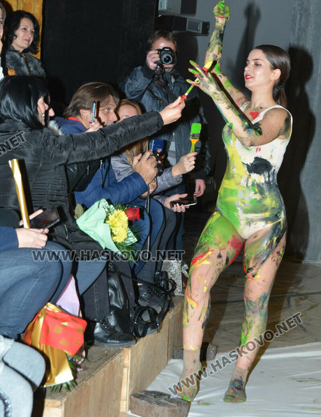 Mass Massage model sexy photos