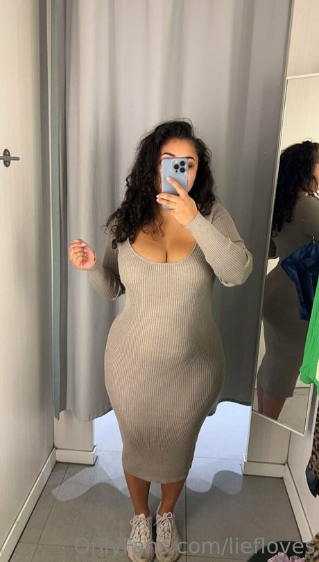 huge tits milf onlyfans hot pictures