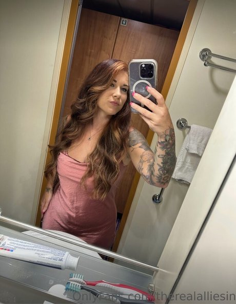 Allie Sin model best photo