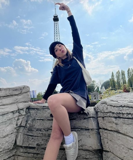 cute babe onlyfans exclusive images