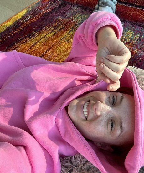 brazilian teen onlyfans sexy nudes photos