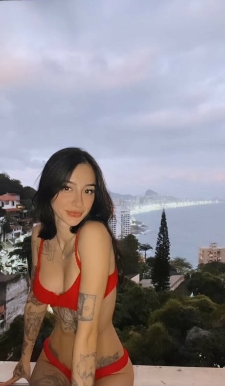 gay influencer onlyfans nude photos