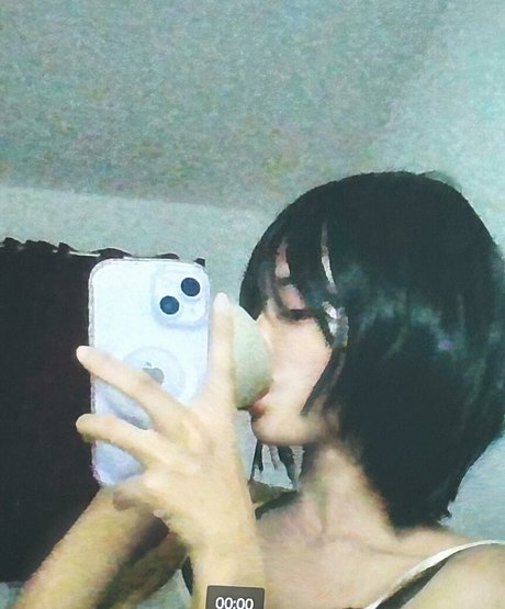 Arihienna hot pornstar image