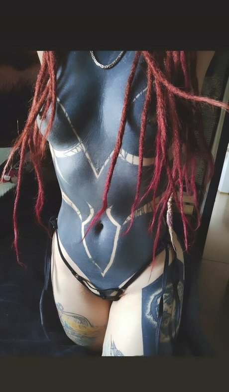 Imali3n nudes star picture