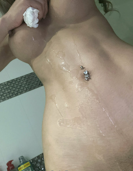 Pinky Fox star sex archive