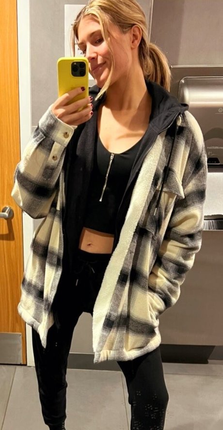 frottage onlyfans sexy nude photo