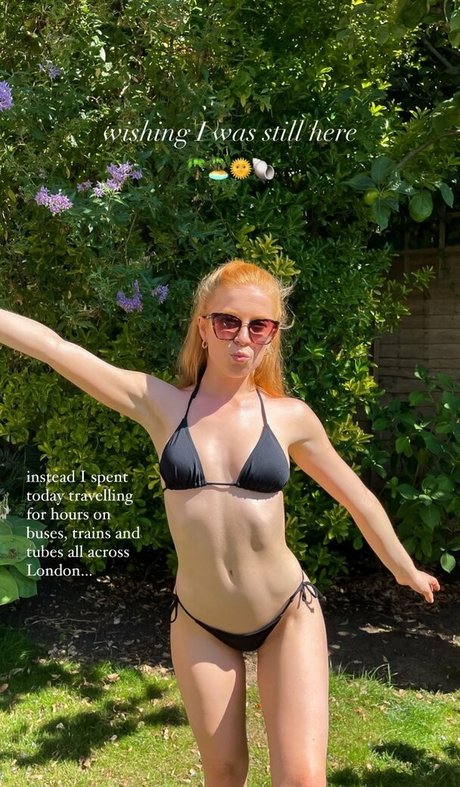 Rosyshimmer star nude pictures