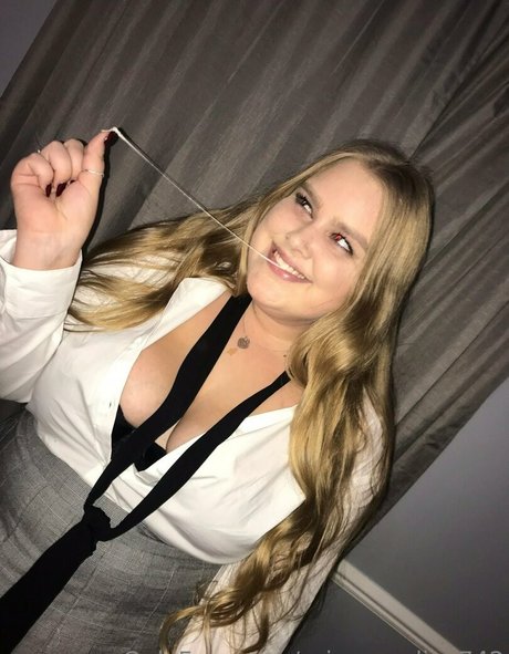 lesbian orgy onlyfans pornos photos