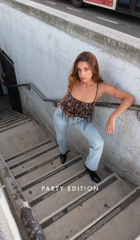 squat onlyfans hot pic