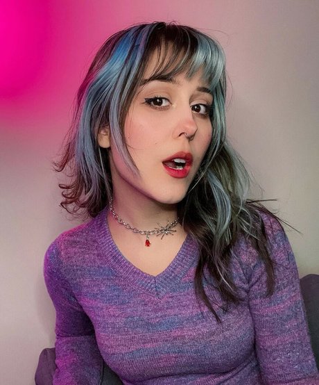 Rottenpapi pornographic model photos