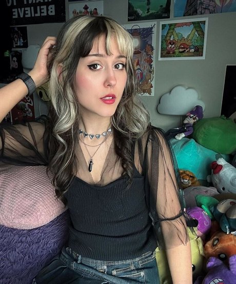 Rottenpapi star nude picture