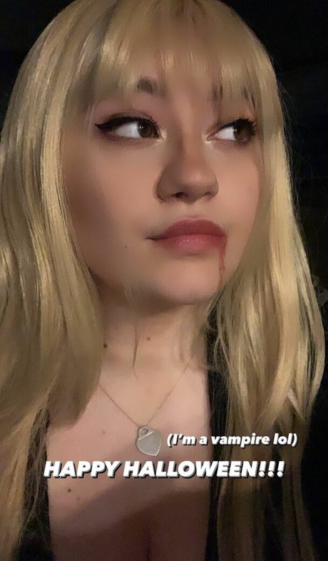 twins sisters onlyfans nude picture