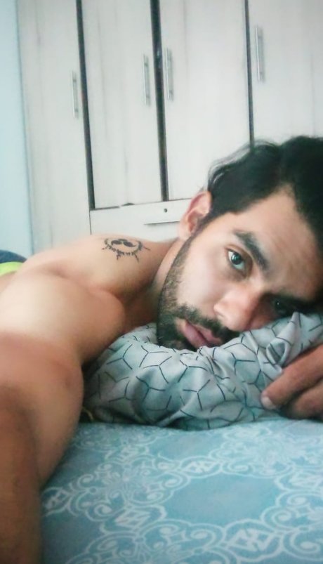 Nnelvin star pornographic image