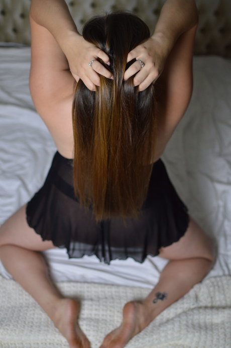 asian influencer onlyfans hd image