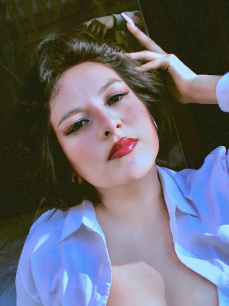 Peligro hot model galleries