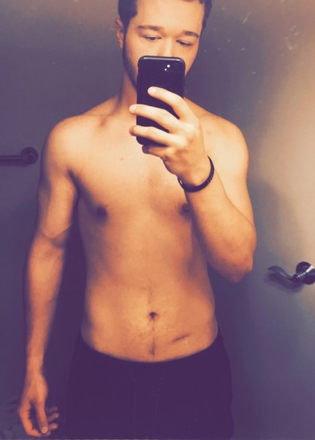 PassingThrough nude pornstar image